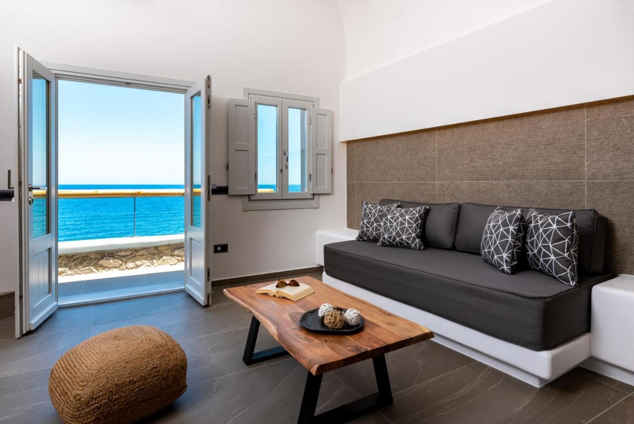 קרטראדוס Neoma Luxury Suites מראה חיצוני תמונה